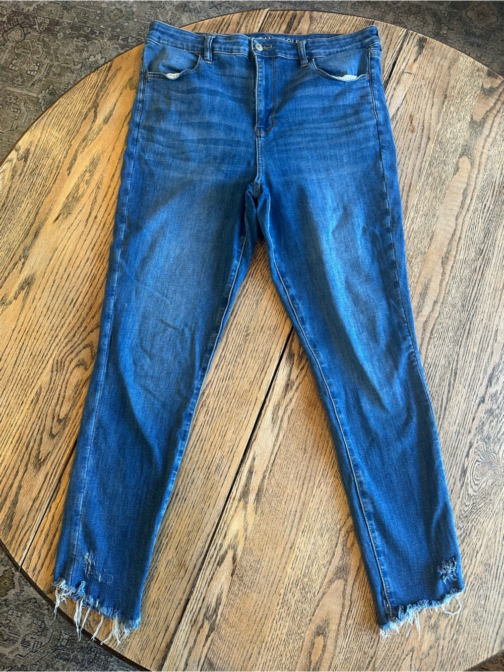 American Eagle Outfitters Women's Dark Blue Crop  Jeans with Raw Hem sz 16L